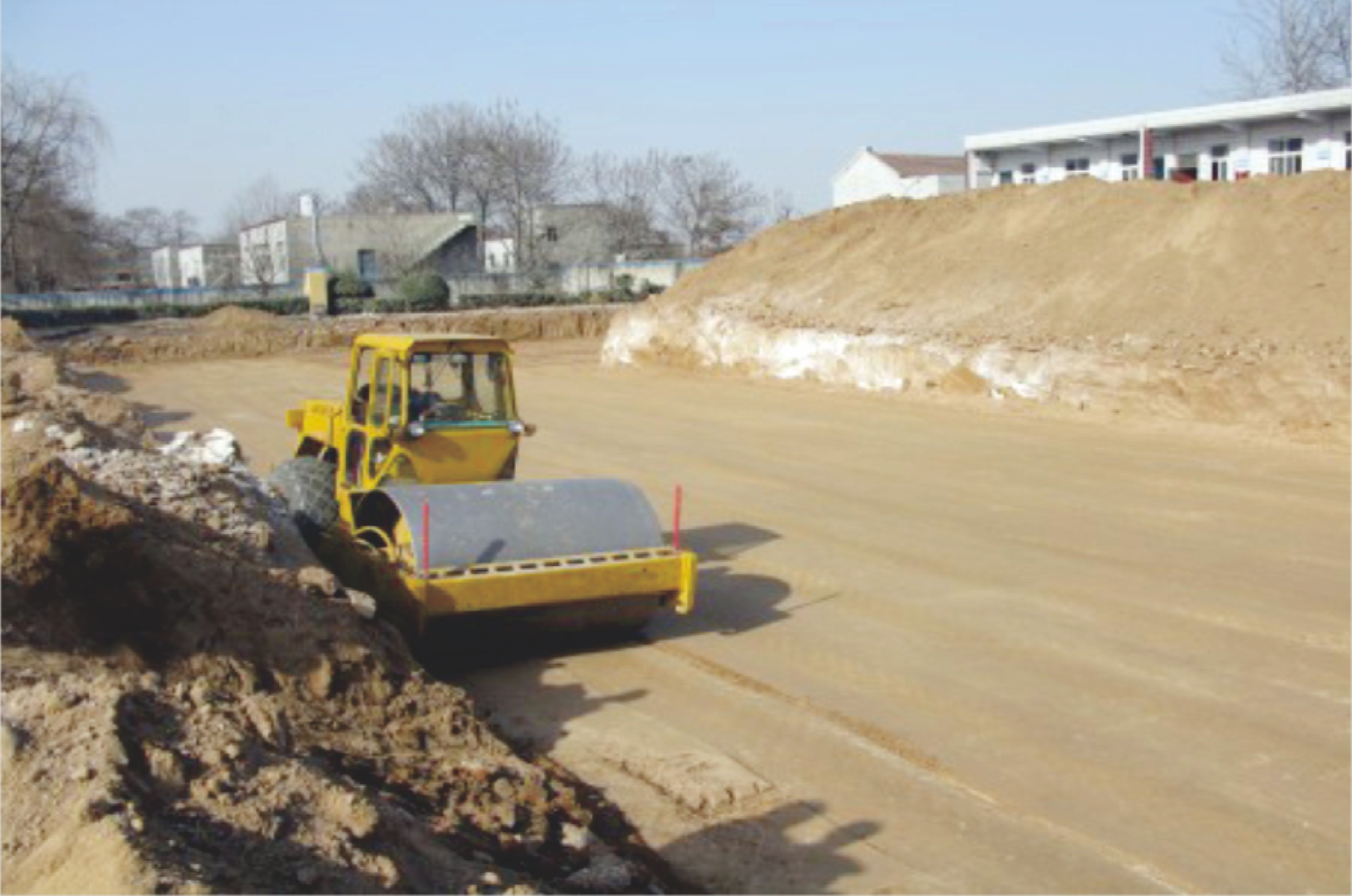 小藍汽車零部件產(chǎn)業(yè)園廠區(qū)道路地基處理工程